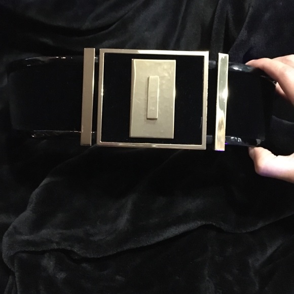 🖤BALMAIN Women's Black Wide Velvet Belt🖤 - Picture 4 of 8